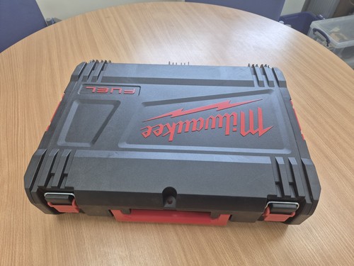 Milwaukee power tool - power, case