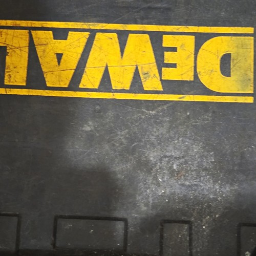 Dewalt 18v cordless impact - 18v,