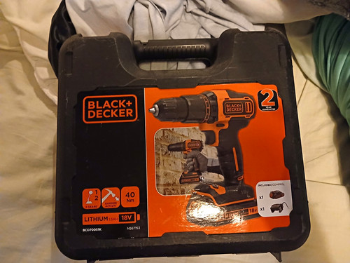 Black decker bcd700s1k - black+decker,